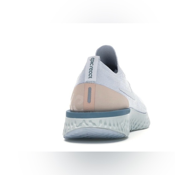 Nike Epic React Flyknit
Pure Platinum Celestial Teal (Women's) 9.5 - Picture 3 of 9
